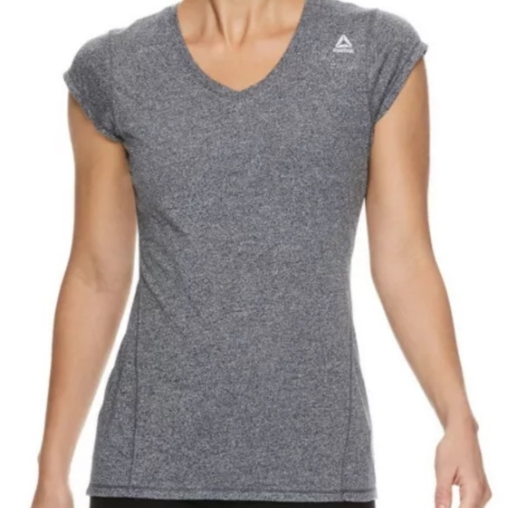 Reebok Women’s Medium Training Activewear Moisture‎ Wicking Shirt Slim Grey NWT